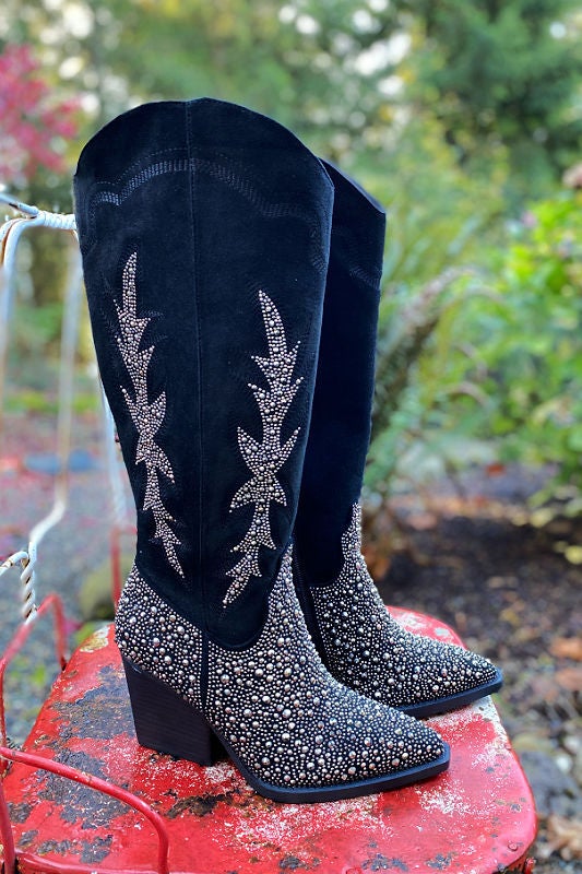 Tall black cowboy boots store